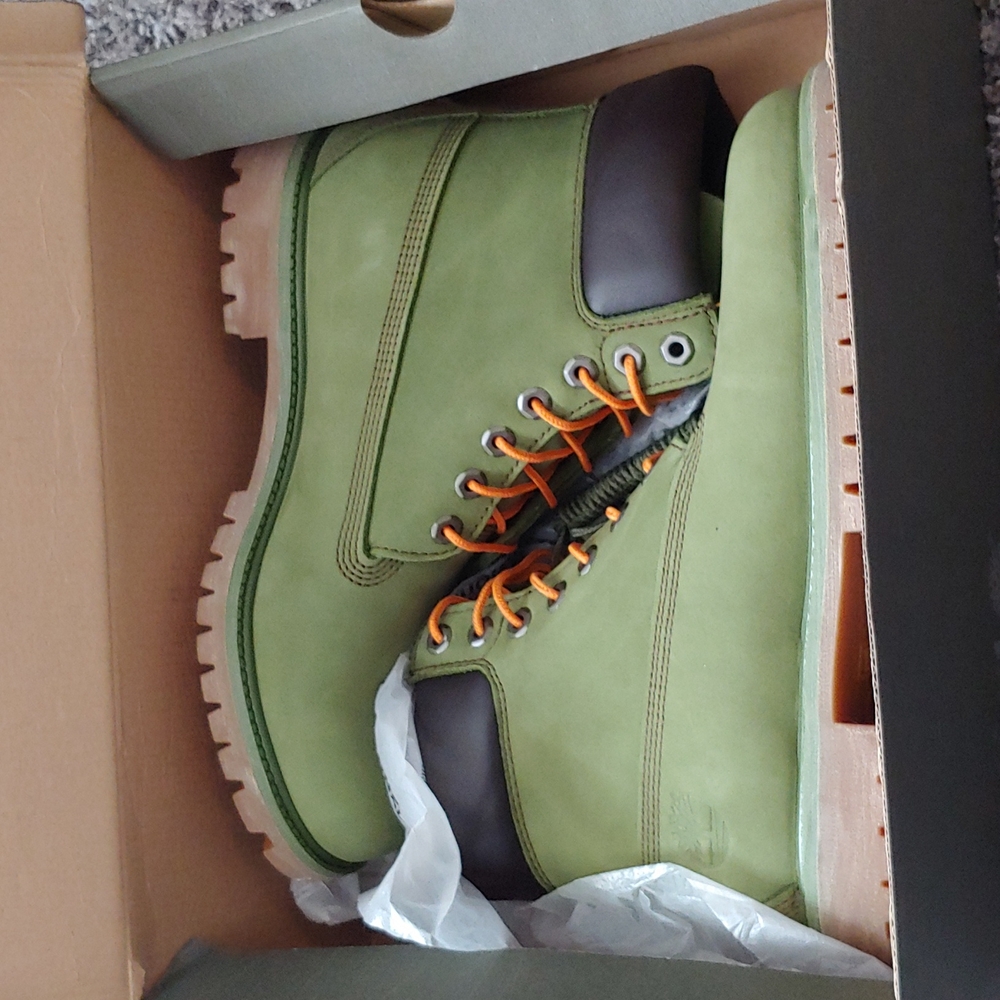 Premium limited edition Timberland waterproof boots - Picture 1 of 9